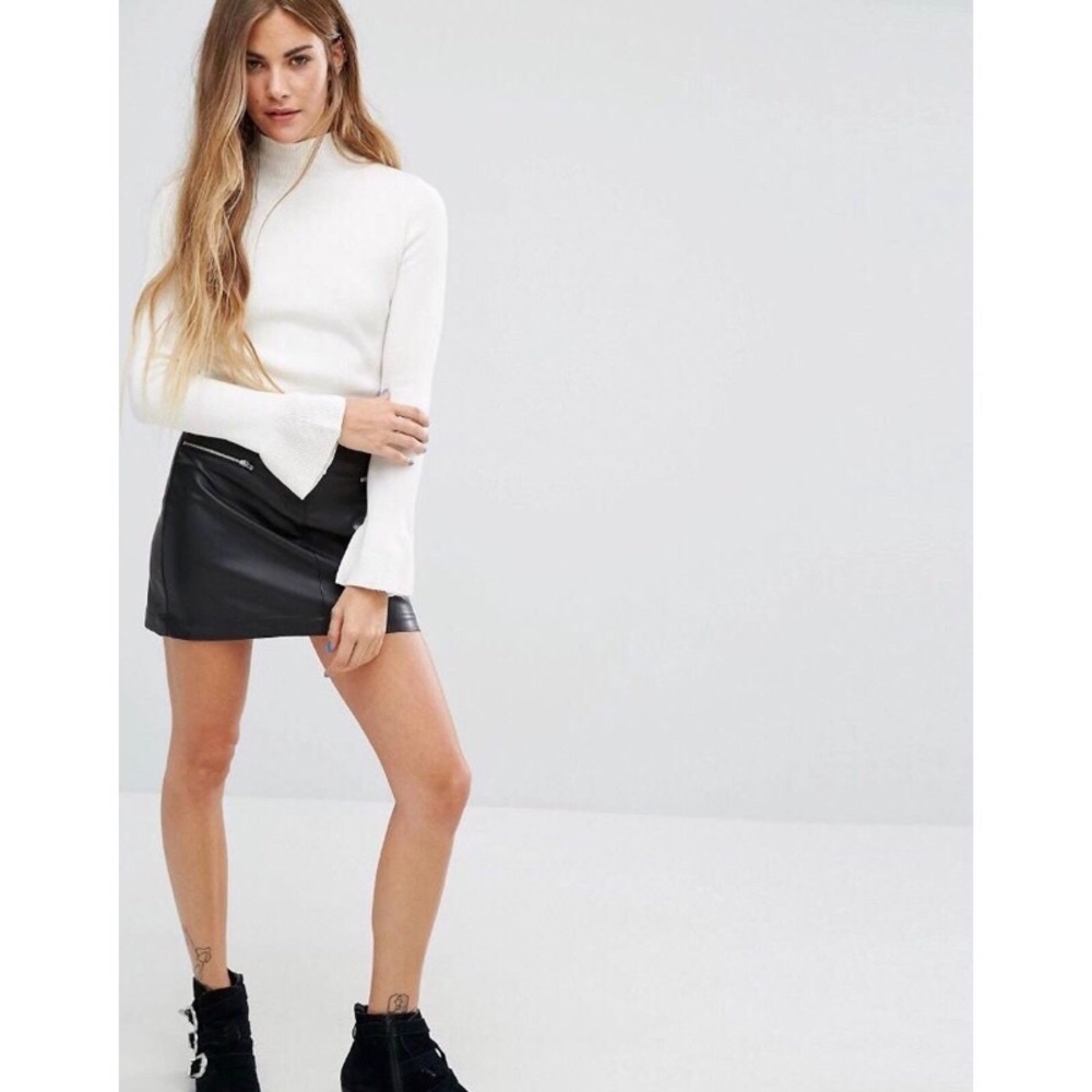 Cream Mock Neck Flare Sleeve Crop Sweater - Picture 2 of 5